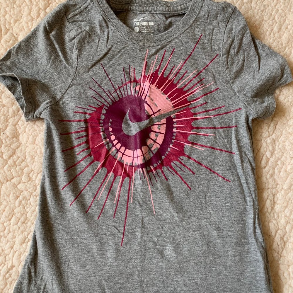 Nike t-shirt